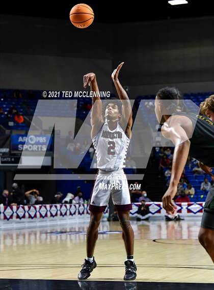 Thumbnail 3 in Morrilton vs. Mills University Studies (AAA 4A Final) photogallery.