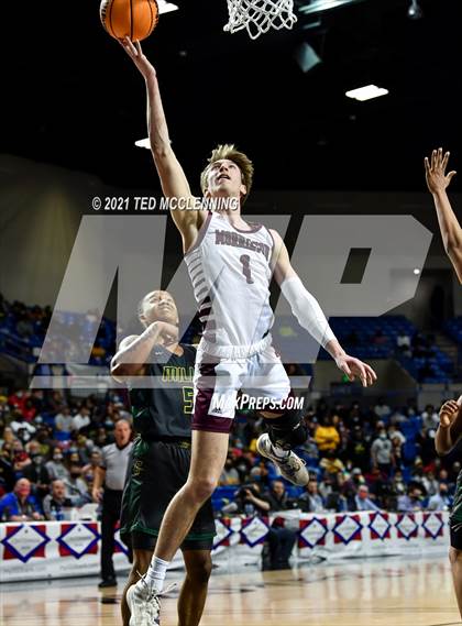 Thumbnail 1 in Morrilton vs. Mills University Studies (AAA 4A Final) photogallery.