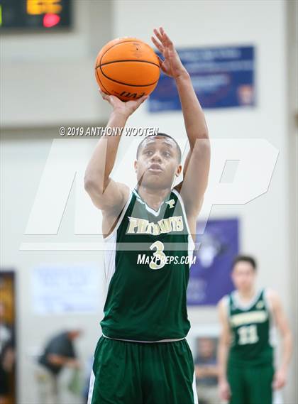 Thumbnail 2 in Whiteville vs Pinecrest (Adidas Christmas Tournament) photogallery.