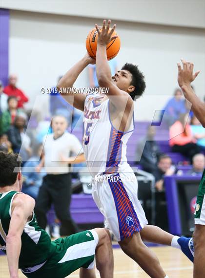 Thumbnail 3 in Whiteville vs Pinecrest (Adidas Christmas Tournament) photogallery.