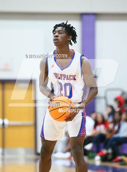 Thumbnail 2 in Whiteville vs Pinecrest (Adidas Christmas Tournament) photogallery.
