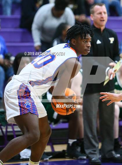 Thumbnail 2 in Whiteville vs Pinecrest (Adidas Christmas Tournament) photogallery.