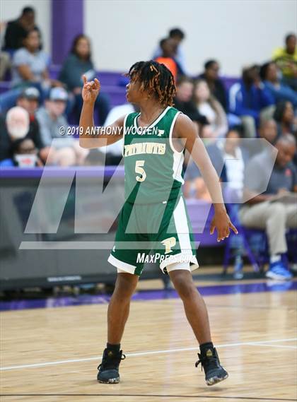 Thumbnail 3 in Whiteville vs Pinecrest (Adidas Christmas Tournament) photogallery.