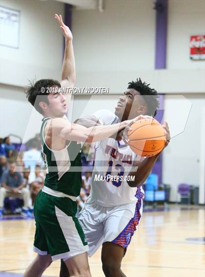 Thumbnail 1 in Whiteville vs Pinecrest (Adidas Christmas Tournament) photogallery.
