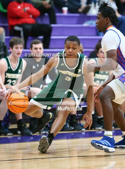 Thumbnail 1 in Whiteville vs Pinecrest (Adidas Christmas Tournament) photogallery.