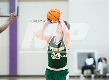 Thumbnail 3 in Whiteville vs Pinecrest (Adidas Christmas Tournament) photogallery.