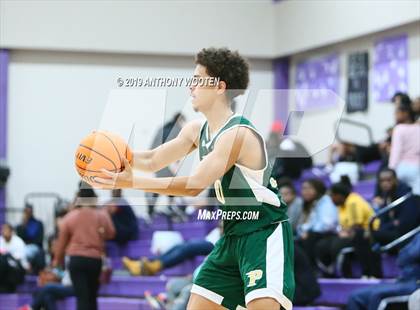 Thumbnail 1 in Whiteville vs Pinecrest (Adidas Christmas Tournament) photogallery.