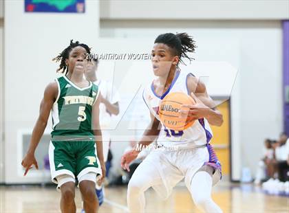 Thumbnail 2 in Whiteville vs Pinecrest (Adidas Christmas Tournament) photogallery.