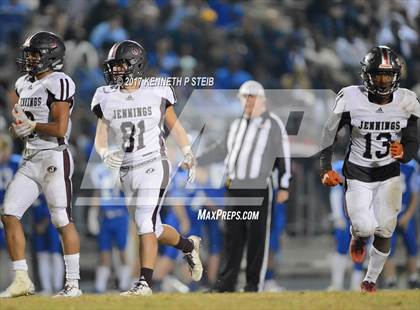 Thumbnail 2 in Jennings vs. West Feliciana (LHSAA 3A Semifinal) photogallery.