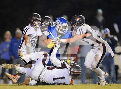 Thumbnail 3 in Jennings vs. West Feliciana (LHSAA 3A Semifinal) photogallery.