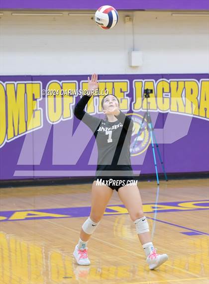 Thumbnail 1 in Trivium Prep vs Scottsdale Christian Academy  (AIA 2A Division Semifinal) photogallery.
