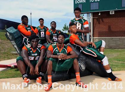 Thumbnail 1 in Huffman (2014 Rivalry Series Photo Shoot)  photogallery.