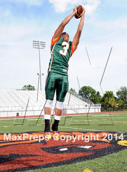 Thumbnail 3 in Huffman (2014 Rivalry Series Photo Shoot)  photogallery.