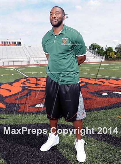 Thumbnail 1 in Huffman (2014 Rivalry Series Photo Shoot)  photogallery.