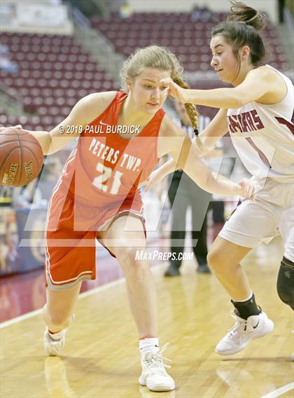 Thumbnail 1 in Peters Township vs. Garnet Valley (PIAA 6A Championship) photogallery.