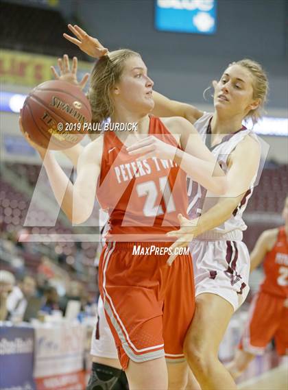 Thumbnail 3 in Peters Township vs. Garnet Valley (PIAA 6A Championship) photogallery.