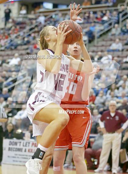 Thumbnail 3 in Peters Township vs. Garnet Valley (PIAA 6A Championship) photogallery.