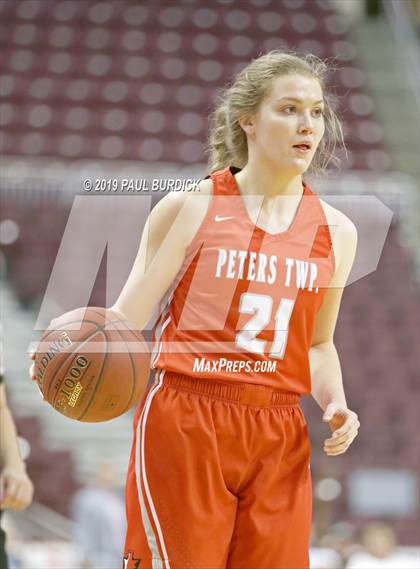 Thumbnail 2 in Peters Township vs. Garnet Valley (PIAA 6A Championship) photogallery.