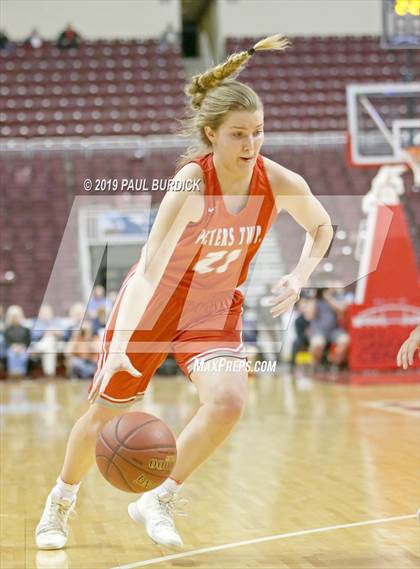 Thumbnail 1 in Peters Township vs. Garnet Valley (PIAA 6A Championship) photogallery.