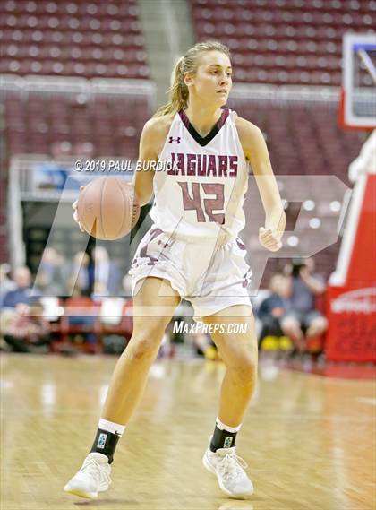 Thumbnail 2 in Peters Township vs. Garnet Valley (PIAA 6A Championship) photogallery.