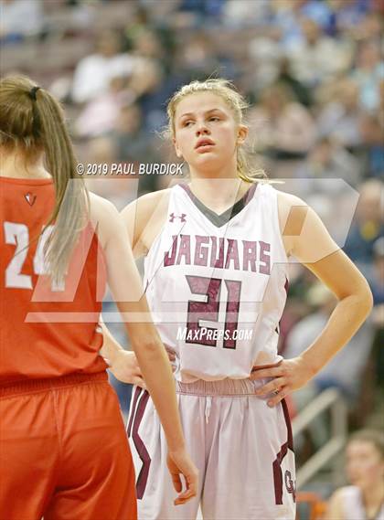 Thumbnail 3 in Peters Township vs. Garnet Valley (PIAA 6A Championship) photogallery.