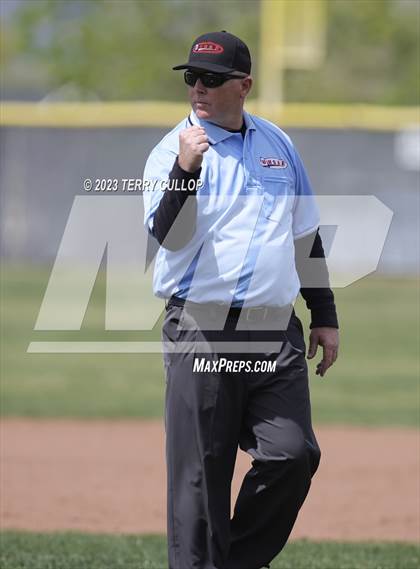 Thumbnail 1 in Emery vs. Summit Academy (UHSAA 3A Round 1) photogallery.