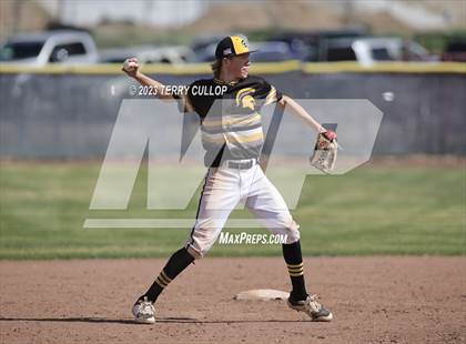 Thumbnail 3 in Emery vs. Summit Academy (UHSAA 3A Round 1) photogallery.