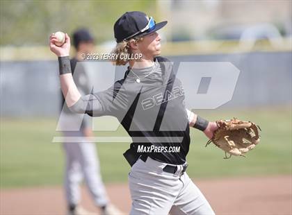 Thumbnail 1 in Emery vs. Summit Academy (UHSAA 3A Round 1) photogallery.