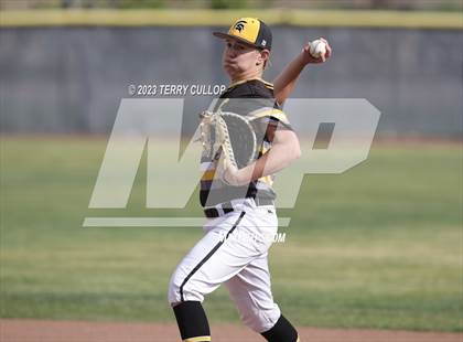 Thumbnail 2 in Emery vs. Summit Academy (UHSAA 3A Round 1) photogallery.