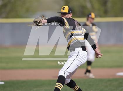 Thumbnail 3 in Emery vs. Summit Academy (UHSAA 3A Round 1) photogallery.