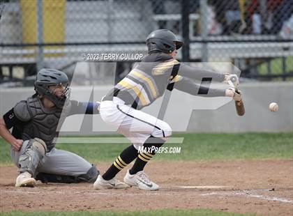 Thumbnail 1 in Emery vs. Summit Academy (UHSAA 3A Round 1) photogallery.