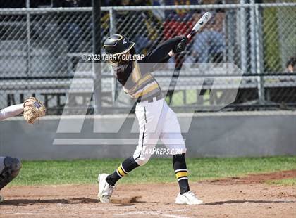 Thumbnail 2 in Emery vs. Summit Academy (UHSAA 3A Round 1) photogallery.