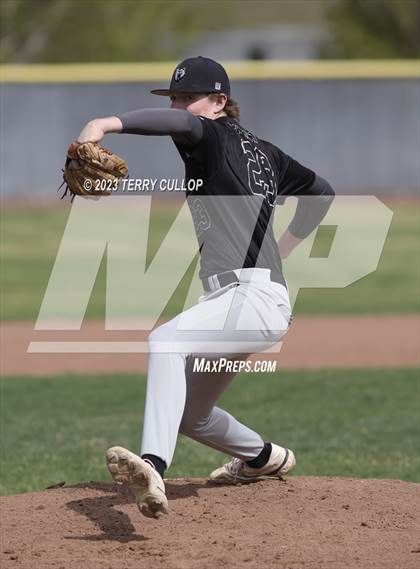 Thumbnail 2 in Emery vs. Summit Academy (UHSAA 3A Round 1) photogallery.