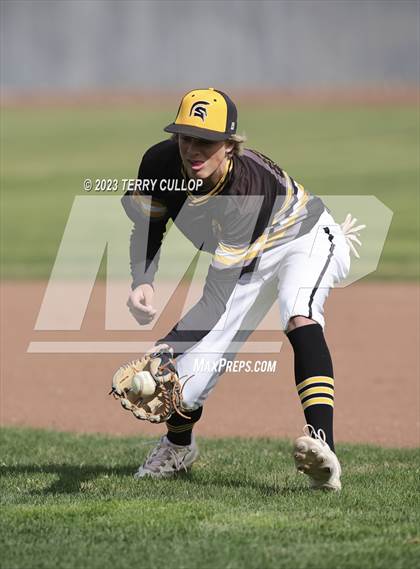 Thumbnail 3 in Emery vs. Summit Academy (UHSAA 3A Round 1) photogallery.