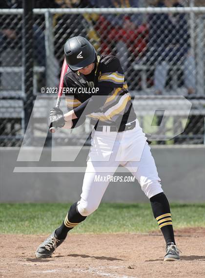 Thumbnail 1 in Emery vs. Summit Academy (UHSAA 3A Round 1) photogallery.