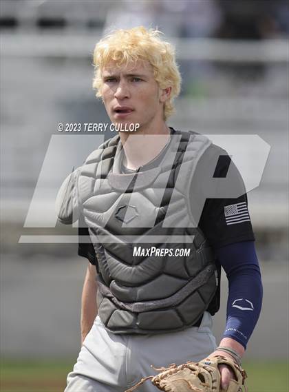 Thumbnail 3 in Emery vs. Summit Academy (UHSAA 3A Round 1) photogallery.