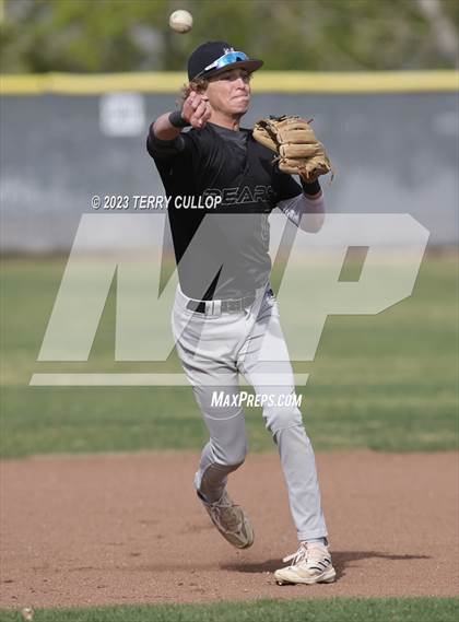 Thumbnail 1 in Emery vs. Summit Academy (UHSAA 3A Round 1) photogallery.