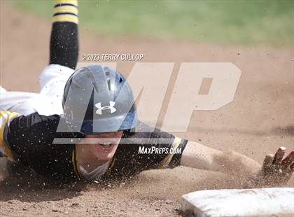 Thumbnail 3 in Emery vs. Summit Academy (UHSAA 3A Round 1) photogallery.