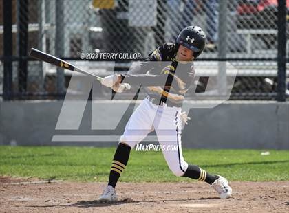 Thumbnail 2 in Emery vs. Summit Academy (UHSAA 3A Round 1) photogallery.