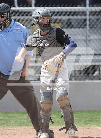 Thumbnail 3 in Emery vs. Summit Academy (UHSAA 3A Round 1) photogallery.