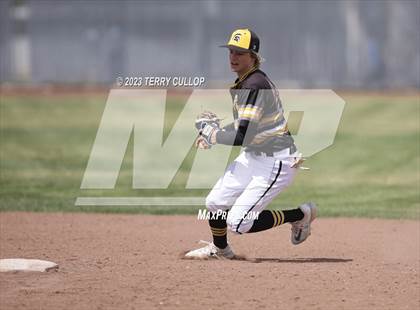 Thumbnail 2 in Emery vs. Summit Academy (UHSAA 3A Round 1) photogallery.