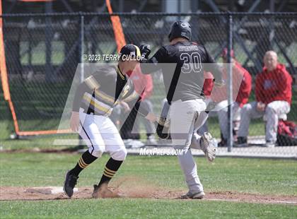 Thumbnail 2 in Emery vs. Summit Academy (UHSAA 3A Round 1) photogallery.
