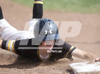 Thumbnail 1 in Emery vs. Summit Academy (UHSAA 3A Round 1) photogallery.
