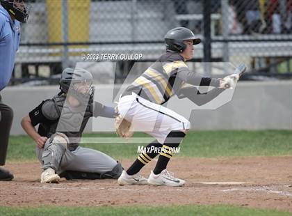 Thumbnail 3 in Emery vs. Summit Academy (UHSAA 3A Round 1) photogallery.