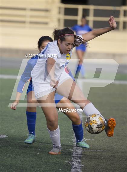 Thumbnail 3 in Poly vs University (Los Angeles Valley College Tournament) photogallery.