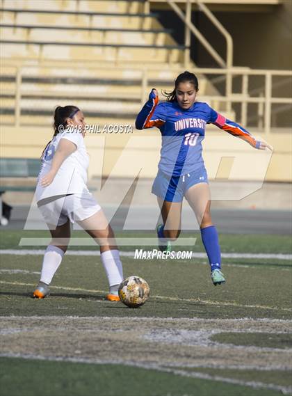 Thumbnail 1 in Poly vs University (Los Angeles Valley College Tournament) photogallery.