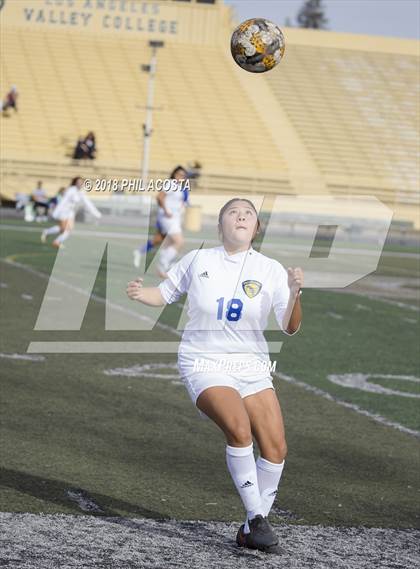 Thumbnail 1 in Poly vs University (Los Angeles Valley College Tournament) photogallery.
