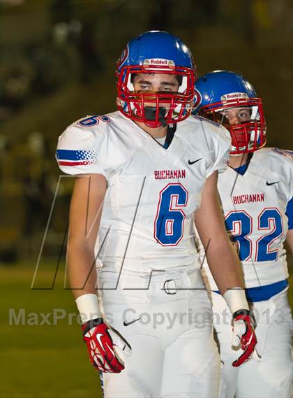 Thumbnail 3 in Buchanan vs. Clovis East photogallery.
