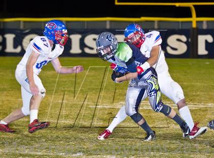Thumbnail 3 in Buchanan vs. Clovis East photogallery.