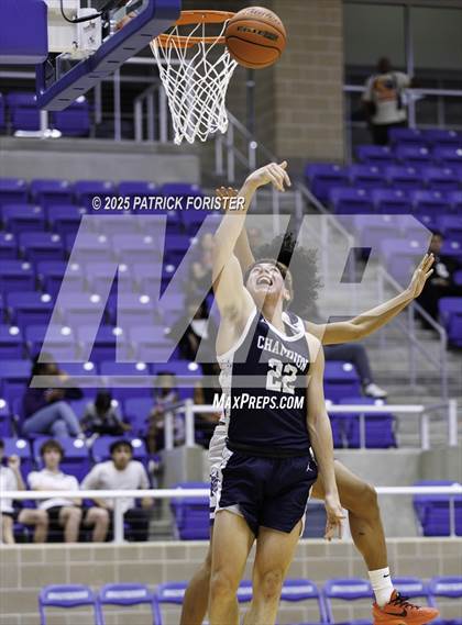 Thumbnail 1 in Boerne-Champion @ Warren photogallery.